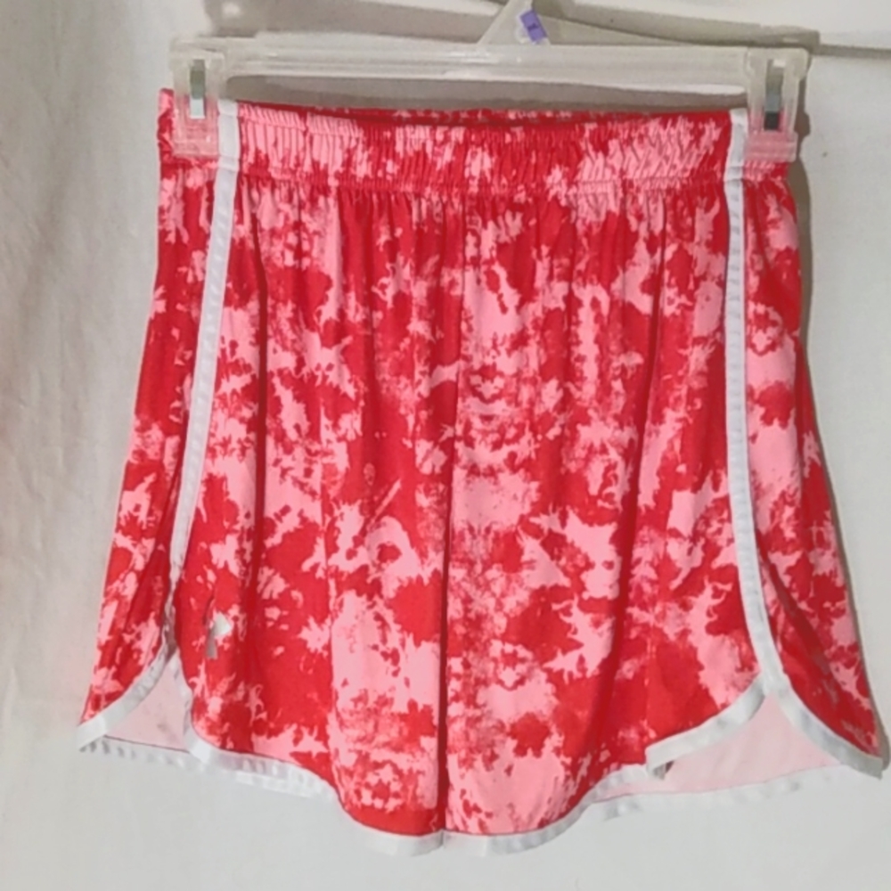 Under Armour Large Shorts